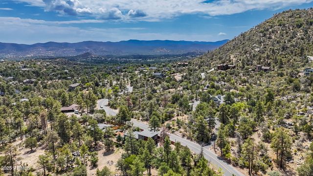 2196 W Thumb Butte Road, Prescott, AZ 86305