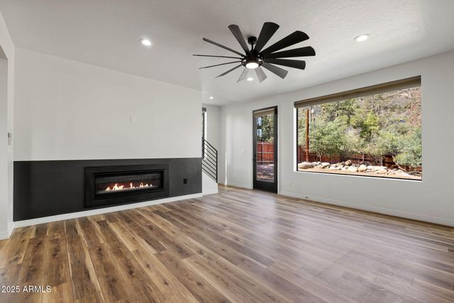 2196 W Thumb Butte Road, Prescott, AZ 86305