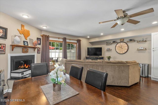 613 Randall Way, Aberdeen, NJ 07747