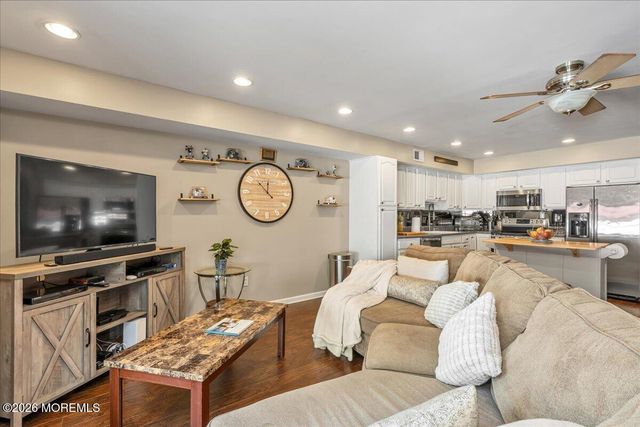 613 Randall Way, Aberdeen, NJ 07747