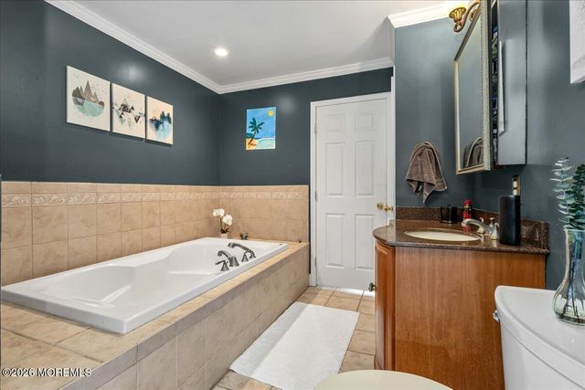 613 Randall Way, Aberdeen, NJ 07747