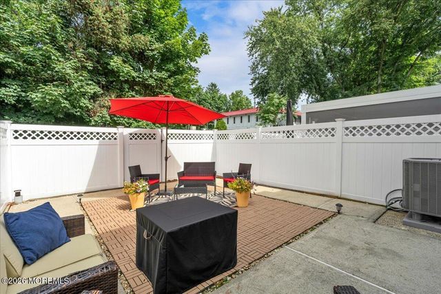 613 Randall Way, Aberdeen, NJ 07747