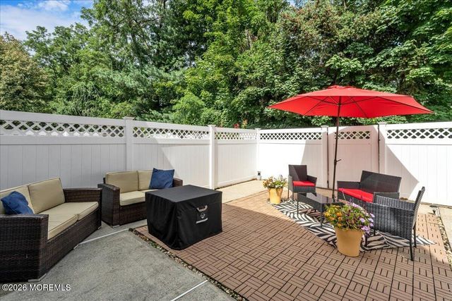 613 Randall Way, Aberdeen, NJ 07747