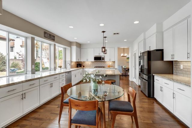 1741 N Bend Dr, Sacramento, CA 95835