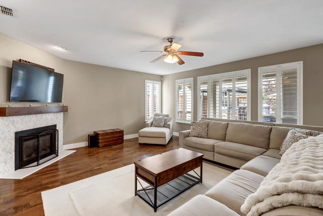 1741 N Bend Dr, Sacramento, CA 95835