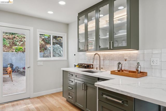 1501 Fairview AVE, Richmond, CA 94805