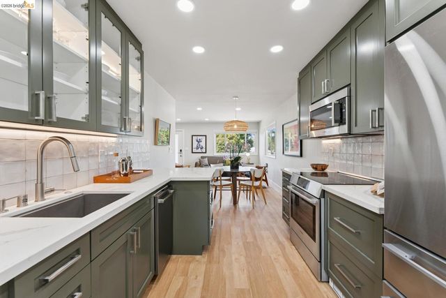 1501 Fairview AVE, Richmond, CA 94805