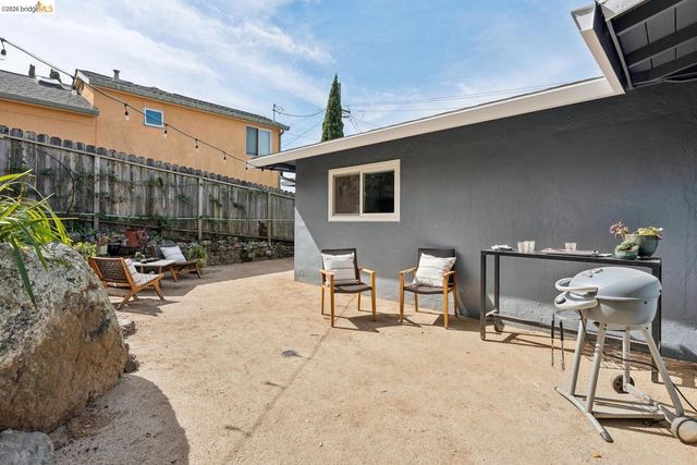 1501 Fairview AVE, Richmond, CA 94805