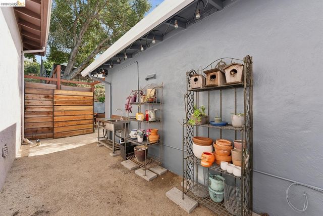 1501 Fairview AVE, Richmond, CA 94805