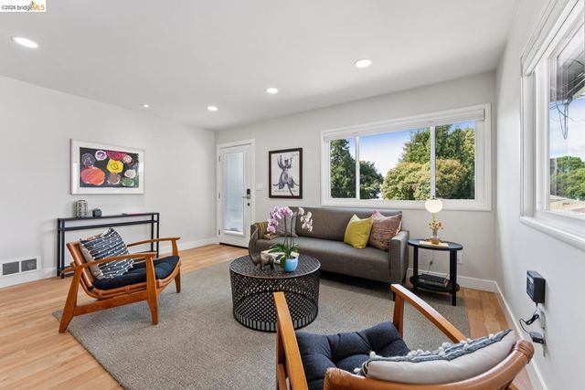 1501 Fairview AVE, Richmond, CA 94805