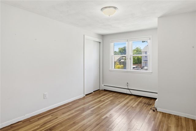 39 Salem Avenue, Cranston, RI 02920