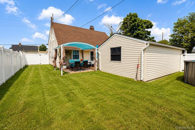 164 Bloomingdale Road, Levittown, NY 11756