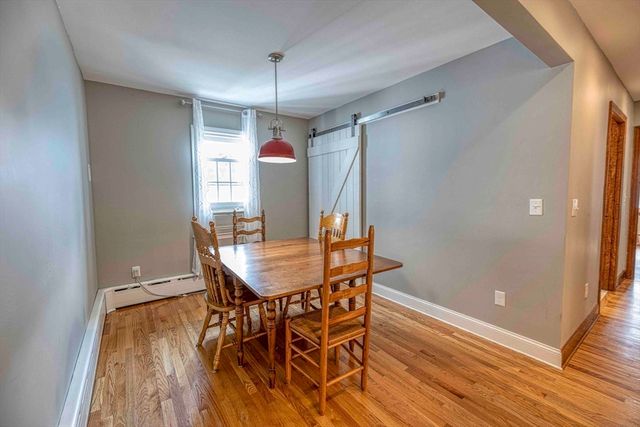132 Jackson Ave, Somerset, MA 02725