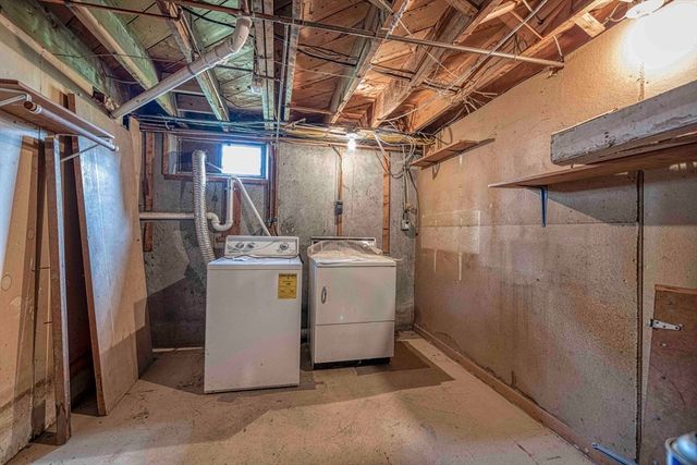 132 Jackson Ave, Somerset, MA 02725