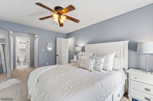 1719 Breckenridge Dr, Branchburg Twp., NJ 08876