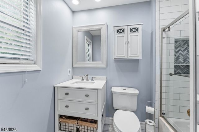 1719 Breckenridge Dr, Branchburg Twp., NJ 08876
