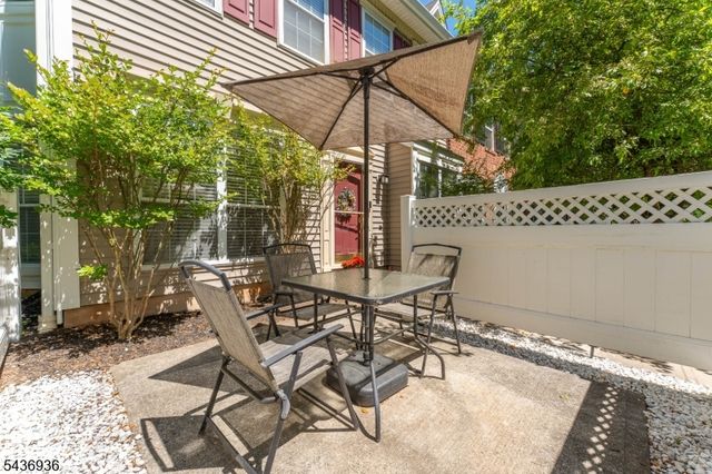 1719 Breckenridge Dr, Branchburg Twp., NJ 08876