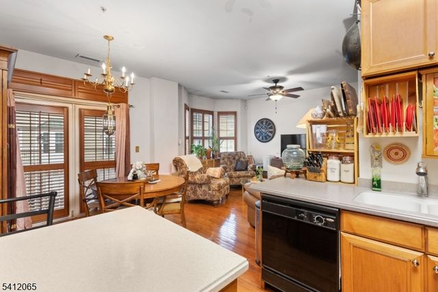 411 Deluca Rd 411, Belleville Twp., NJ 07109