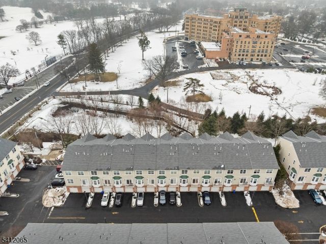 411 Deluca Rd 411, Belleville Twp., NJ 07109