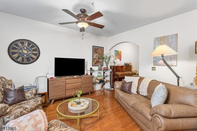 411 Deluca Rd 411, Belleville Twp., NJ 07109