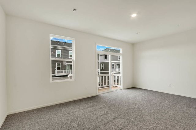 563 yosemite Way, Mundelein, IL 60060