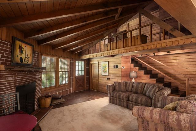 4564 N Van Ness Boulevard, Fresno, CA 93704