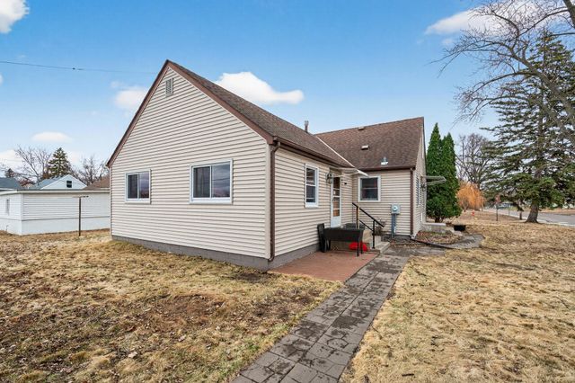 4701 Hampshire Avenue N, Crystal, MN 55428