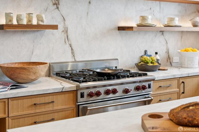 32 Carson Street, San Francisco, CA 94114