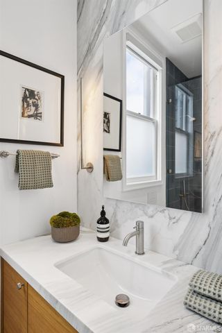 32 Carson Street, San Francisco, CA 94114