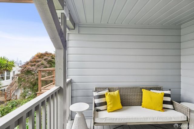 32 Carson Street, San Francisco, CA 94114