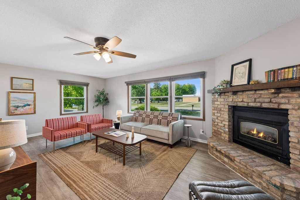 2708 Boone Avenue N, New Hope, MN 55427 — photo 4