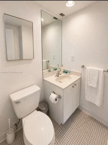 4001 S Ocean Drive 4L, Hollywood, FL 33019