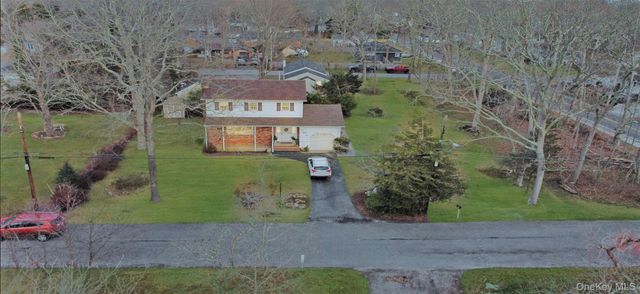 189 Beaver Drive, Mastic Beach, NY 11951