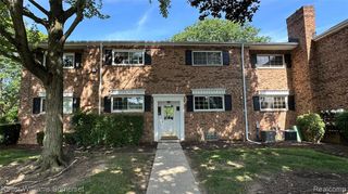 685 E Fox Hills Drive, Bloomfield Hills, MI 48304