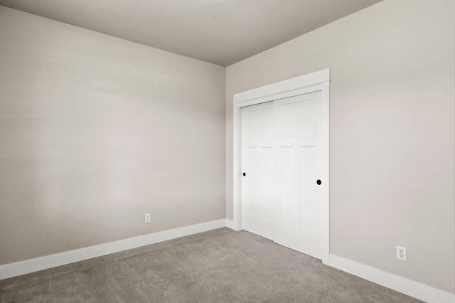 359 Kansas Drive, Medford, OR 97504