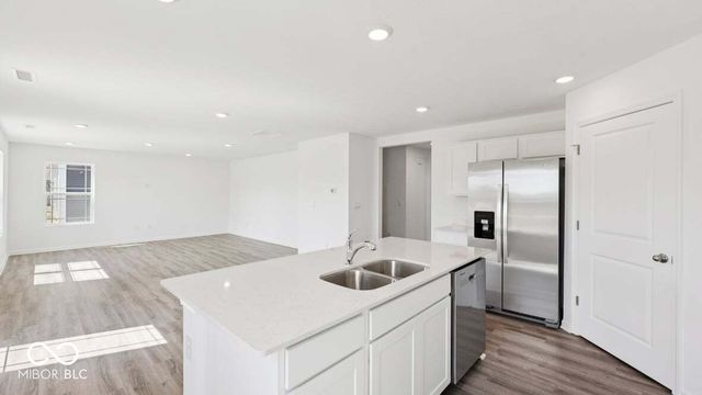 6726 Henley Way, Indianapolis, IN 46221