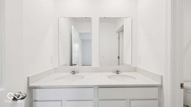 6726 Henley Way, Indianapolis, IN 46221