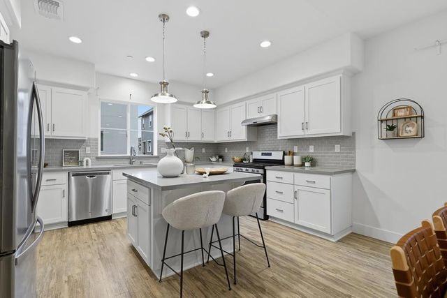 37598 Cape Cod Road, Newark, CA 94560