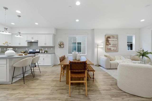 37598 Cape Cod Road, Newark, CA 94560