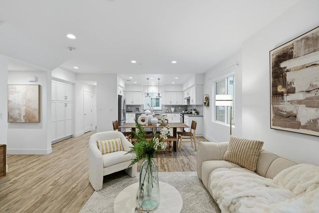 37598 Cape Cod Road, Newark, CA 94560