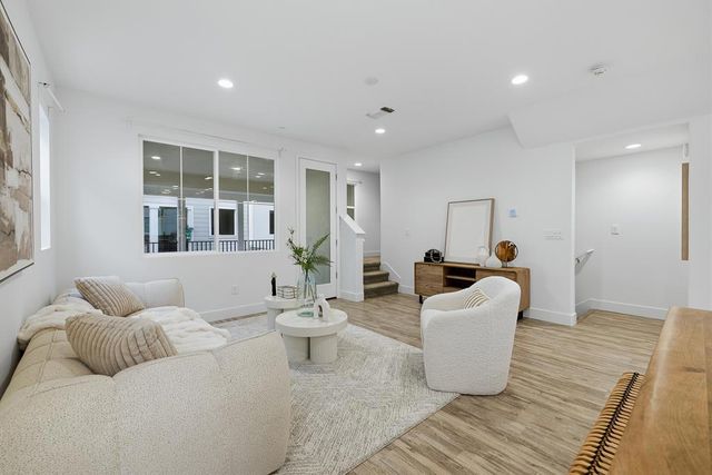 37598 Cape Cod Road, Newark, CA 94560