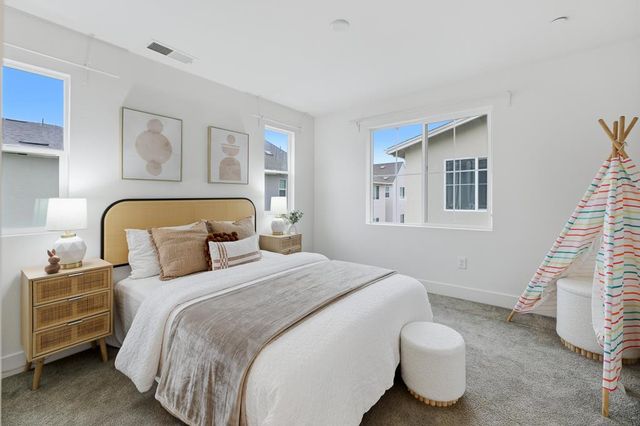 37598 Cape Cod Road, Newark, CA 94560