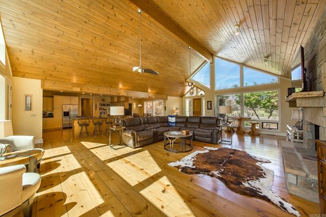3139 Riverbend Road, Heber Springs, AR 72543