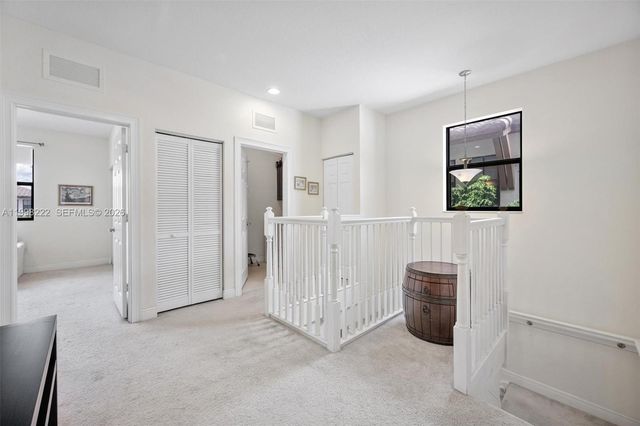 8755 NW 102nd Ct, Doral, FL 33178