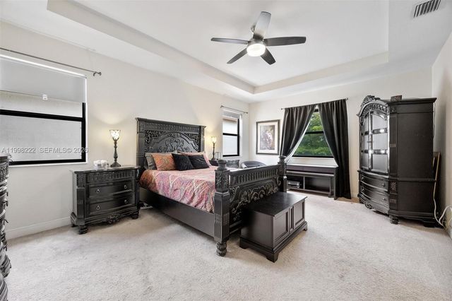 8755 NW 102nd Ct, Doral, FL 33178