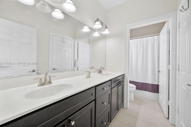 8755 NW 102nd Ct, Doral, FL 33178