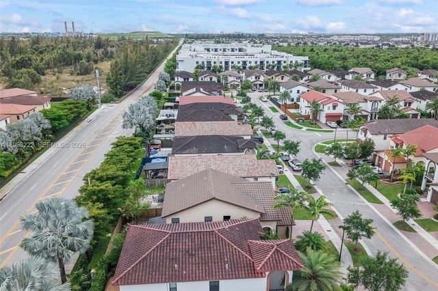 8755 NW 102nd Ct, Doral, FL 33178