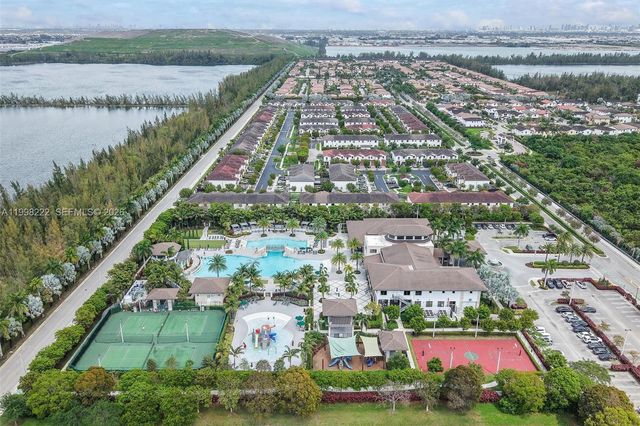 8755 NW 102nd Ct, Doral, FL 33178