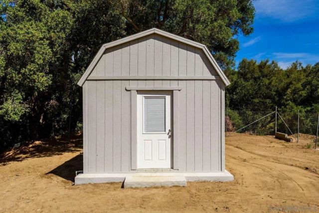 45050 Camaron RD, Temecula, CA 92590