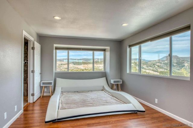 45050 Camaron RD, Temecula, CA 92590